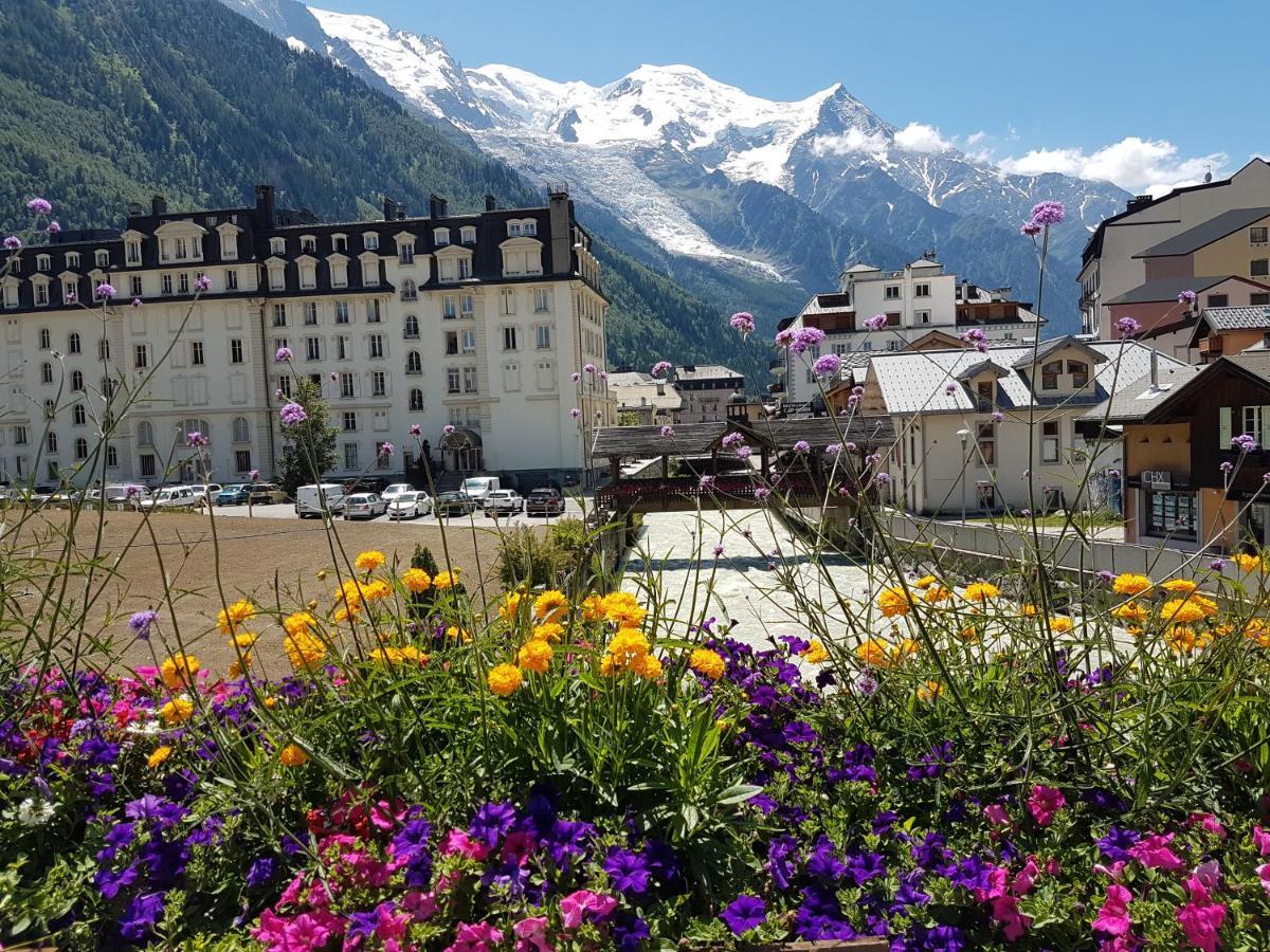 Vue Montblanc Magique En Centre-Ville Avec Parking Chamonix Eksteriør bilde